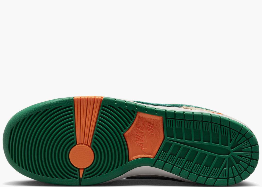 Nike SB Dunk Low
Jarritos