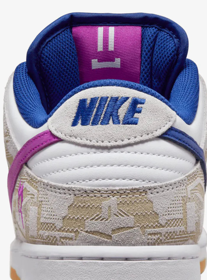 Nike SB Dunk Low "Rayssa Leals" Pure platinum