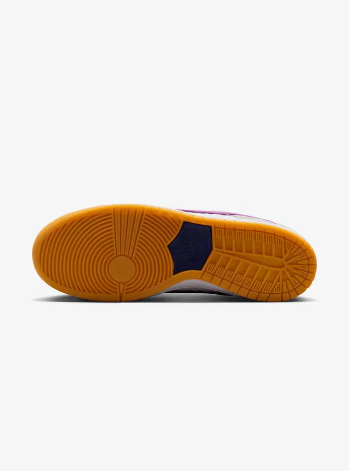 Nike SB Dunk Low "Rayssa Leals" Pure platinum