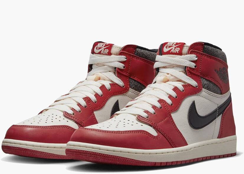 Nike Air Jordan 1 Retro High OG Chicago Lost and Found