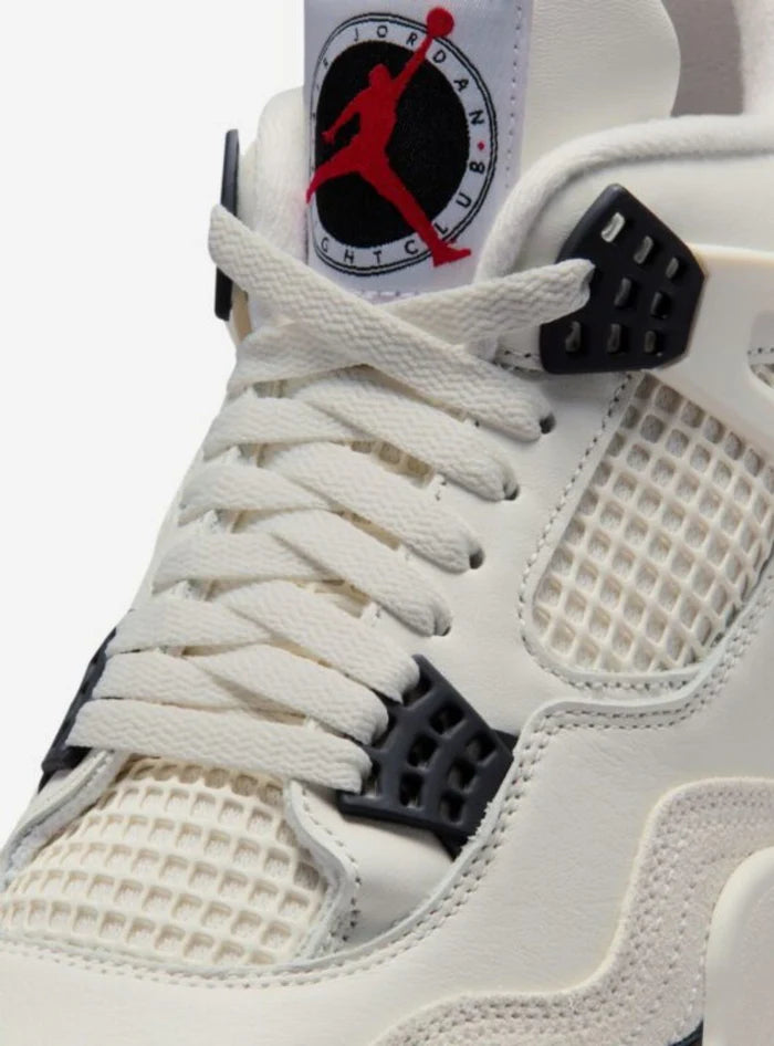 Air Jordan 4 Retro OG Flight Club
