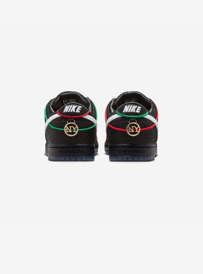 Nike SB Dunk Low Bronx Girls Skate